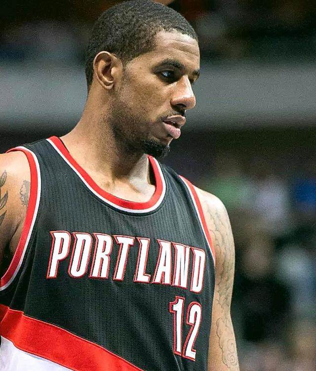 场上表现得 场上表现得