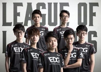 尤其是在锋 尤其是在锋